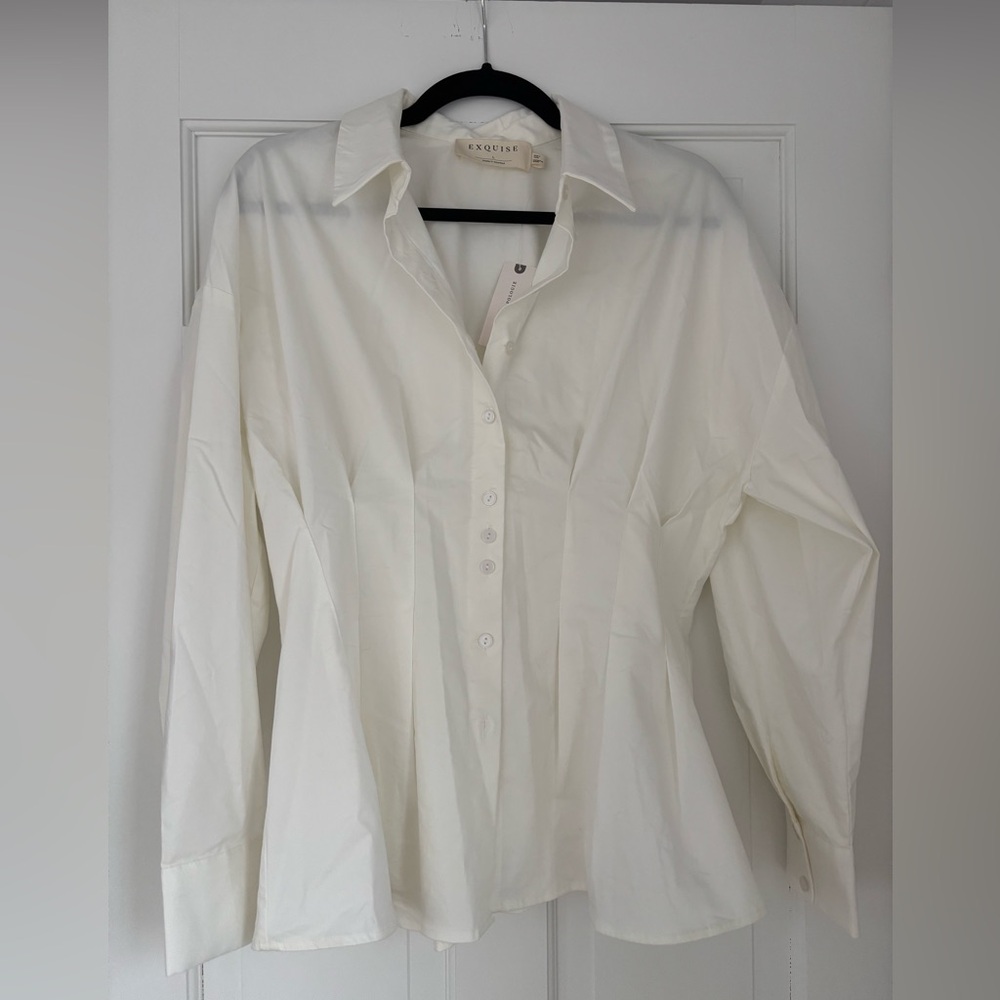 Brand new exquise from Anthropologie Women's white Button-Up Shirt